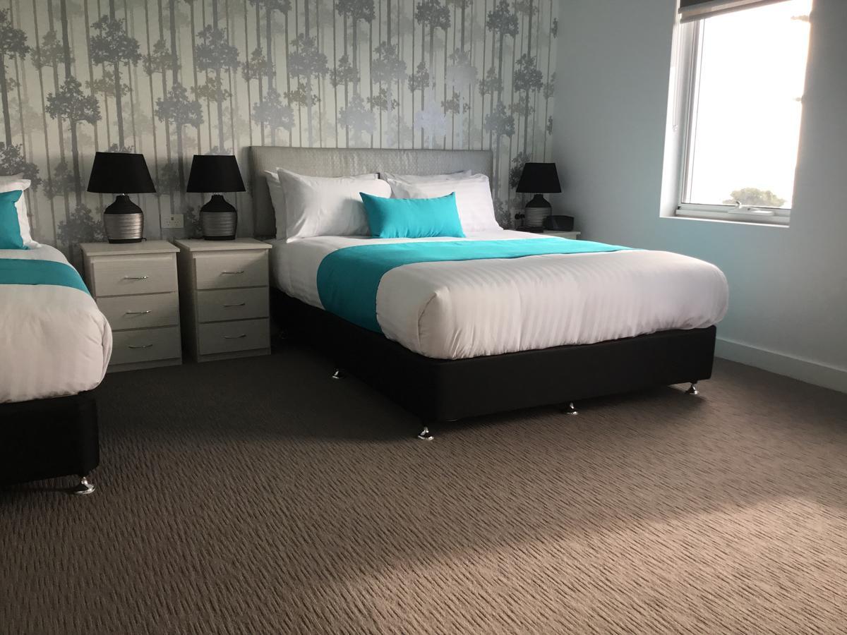 Beach Hotel Берні Екстер'єр фото